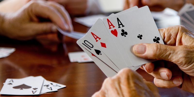 Áp dụng cách chơi phỏm tại Manclub