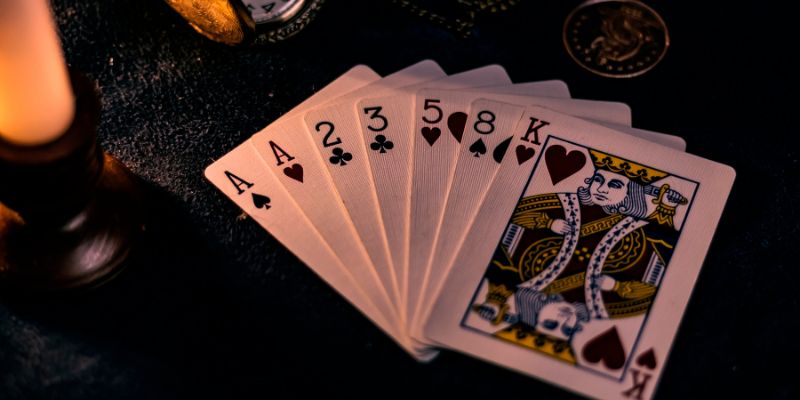 Manclub cung cấp nhiều loại bàn tiến lên miền bắc